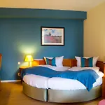 Trip Bristol ホテル 3*
