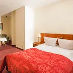 ホテル Trip Bristol