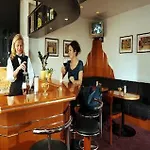 Trip Bristol ホテル