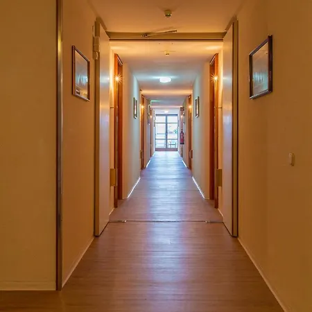 酒店 Trip Bristol 3*