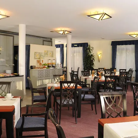 Hotell Trip Bristol 3*