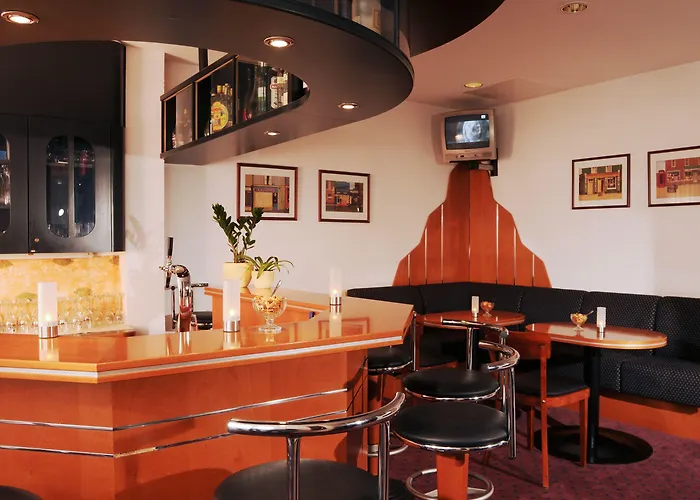 酒店 Trip Bristol 3*