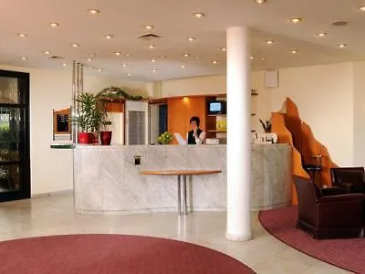 Trip Bristol 酒店 3*