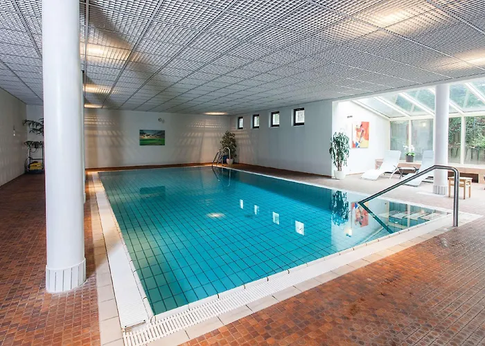 Trip Bristol Hotel 3*