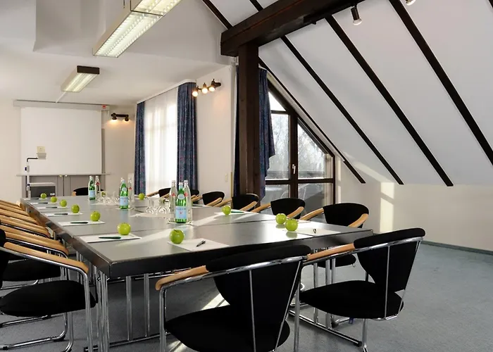 Trip Bristol Hotel 3*